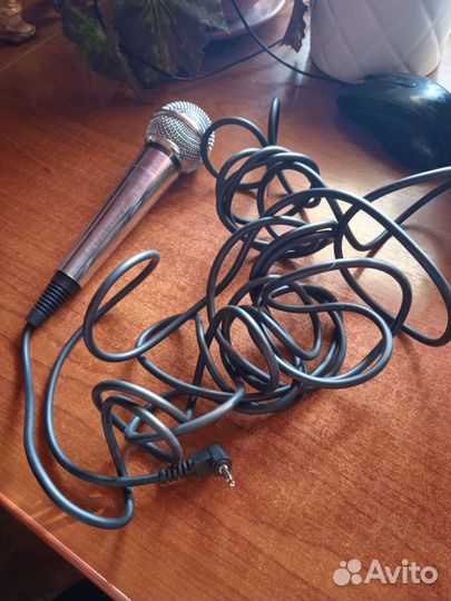 Микрофон для караоке lg