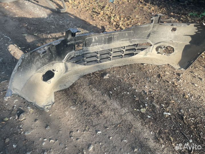 Передний бампер на nissan qashqai