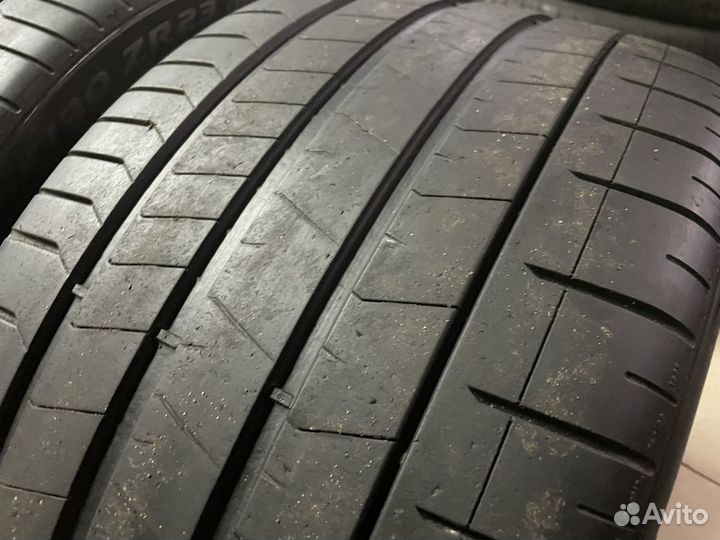 Pirelli P Zero PZ4 325/30 R23 109Y