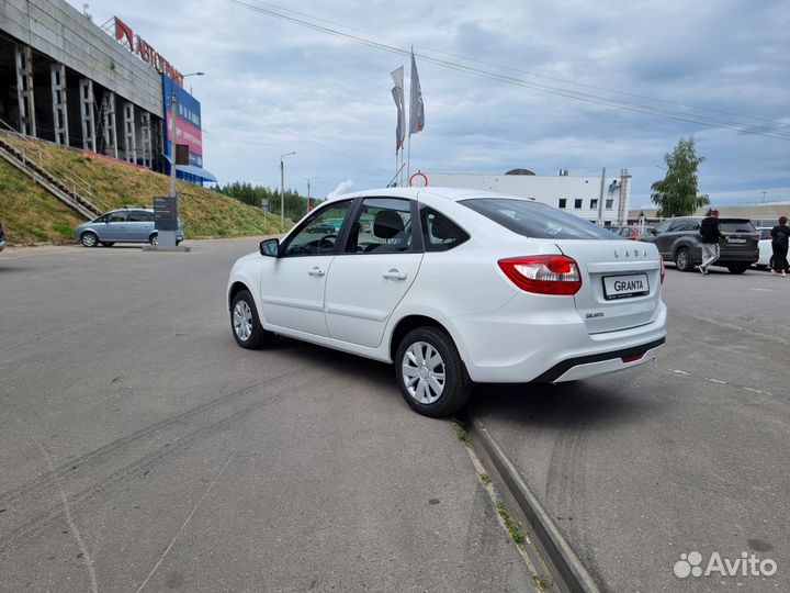LADA Granta 1.6 МТ, 2024