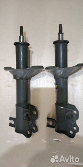 Передние аммортизаторы monroe nissan sunny mk II