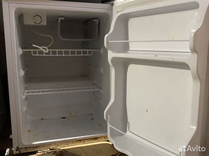 Барный холодильник Бирюса 70