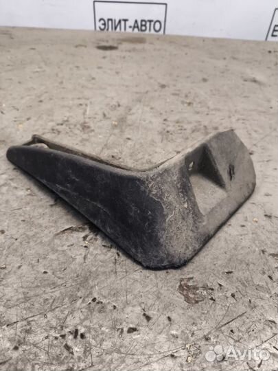 Брызговик задний левый Kia Rio 3 1.4 2016