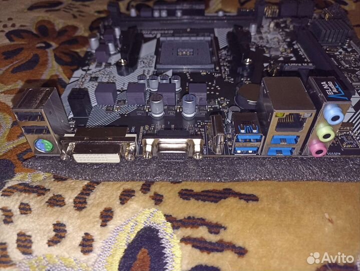 Asrock B450M-HDV,ryzen 1200, SSD nvme 240,2x8gb