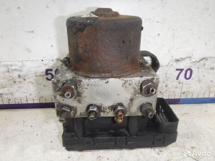 Блок Abs (насос) VW Golf III