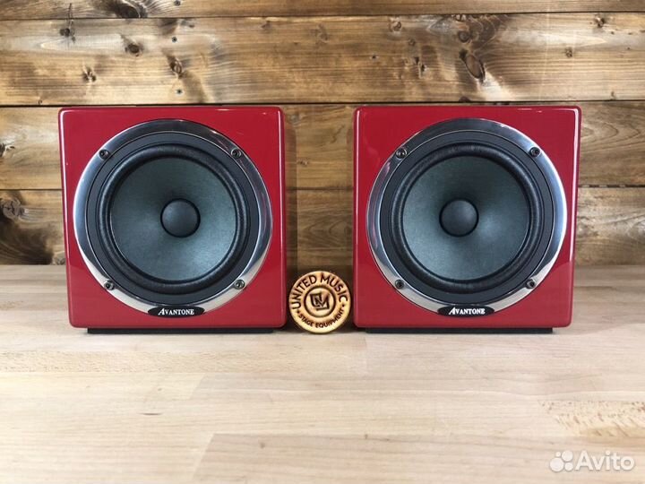 Avantone Pro MixCube Active Monitor Pair в Наличии