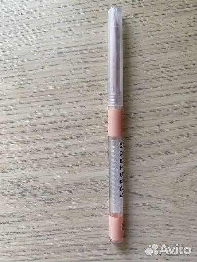 Карандаши для глаз в ассортименте