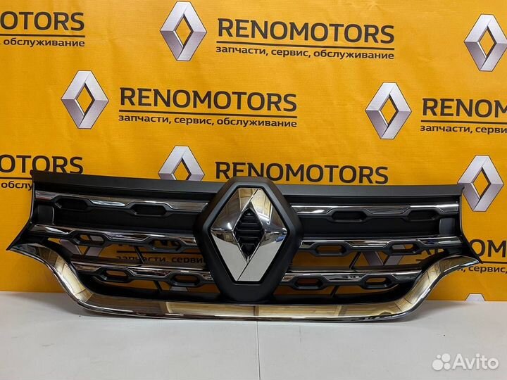 Решетка радиатора (в сборе) Рено Дастер 2