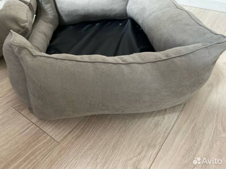 Лежанка для собак и кошек