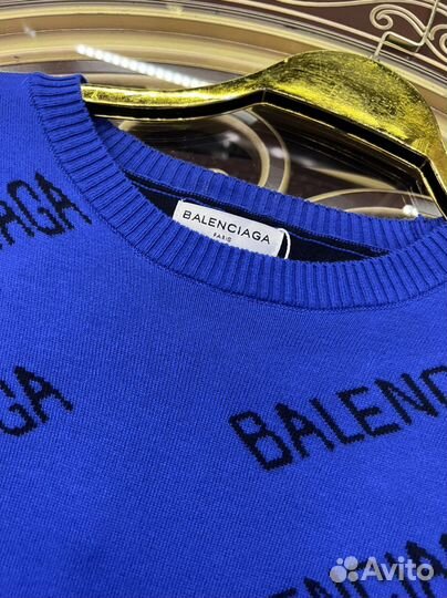 Balenciaga кофта