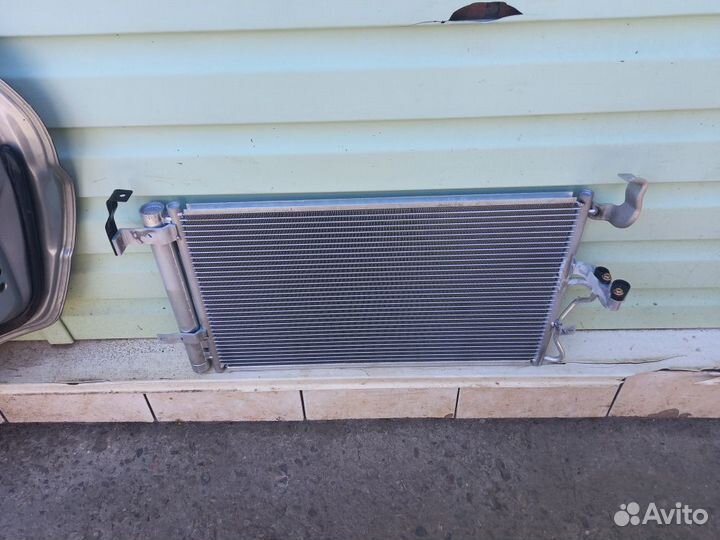 Радиатор кондиционера Hyundai Elantra XD