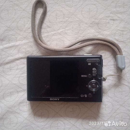 Компактный фотоаппарат