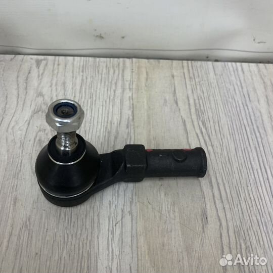 Наконечник рулевой Renault symbol Лев