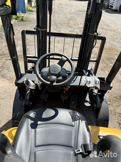 Вилочный погрузчик LiuGong CPCD30, 2023