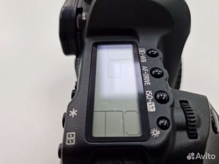 Canon 5d Mark II body пробег 33111, S№3031504057