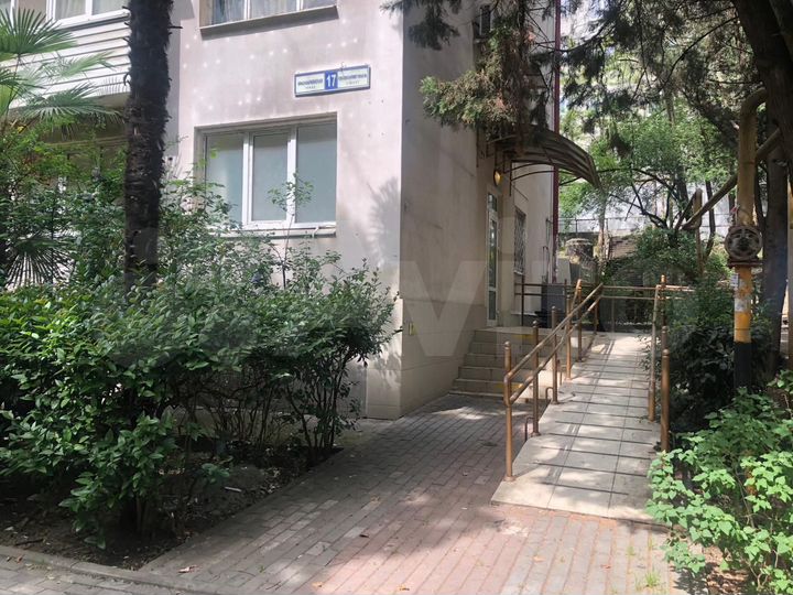 Свободного назначения, 200 м²