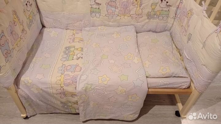 Детская кроватка