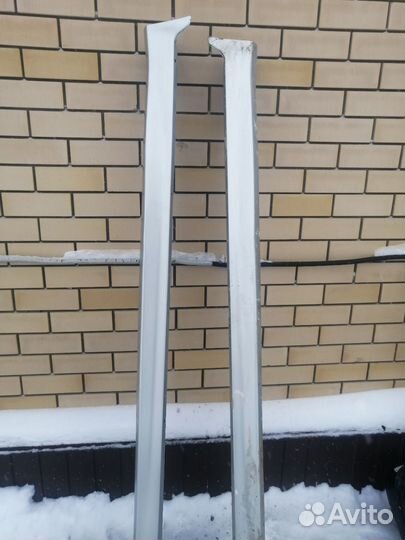 Накладки на пороги тойота надя