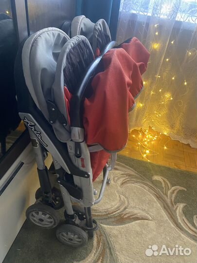 Прогулочная коляска для двойни или погодок