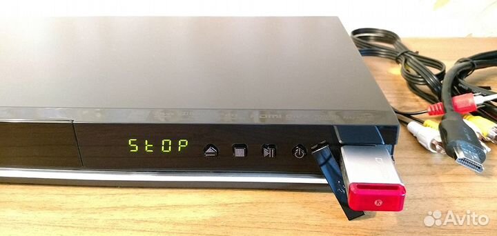 Samsung Blu-ray плеер BD-D5100 (Blu-ray, DVD, USB)