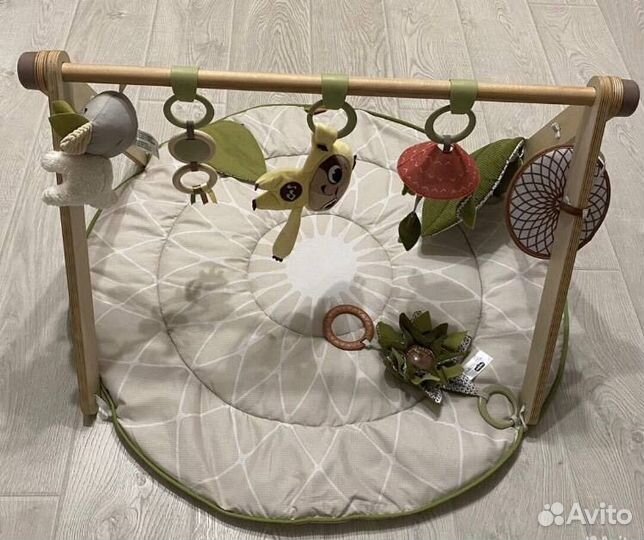 Развивающий коврик tiny love