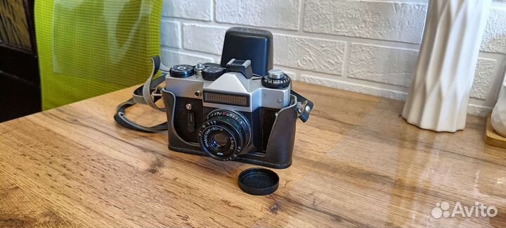 Пленочный фотоаппарат zenith