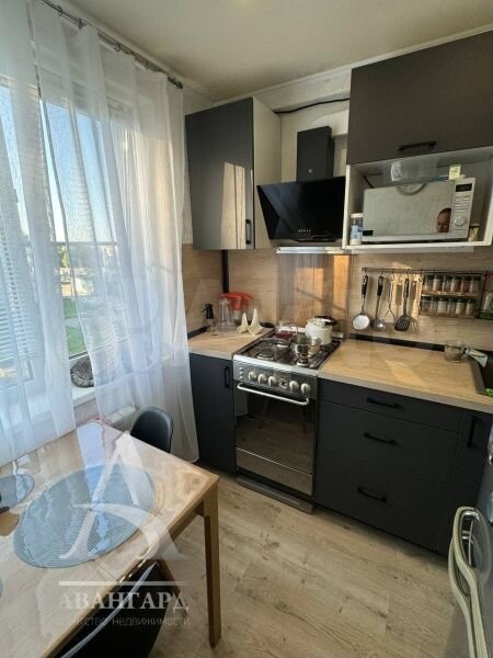 2-к. квартира, 44,1 м², 5/5 эт.