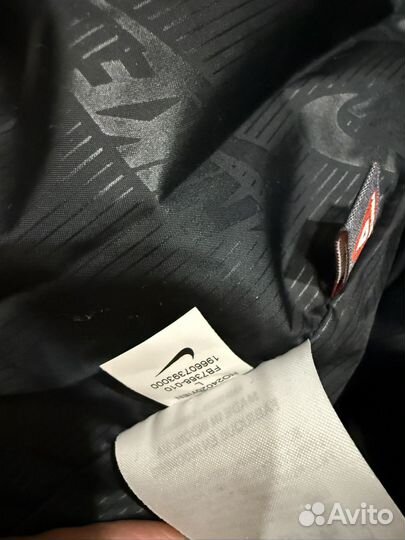 Пуховик Nike Sportswear club Primaloft L оригинал