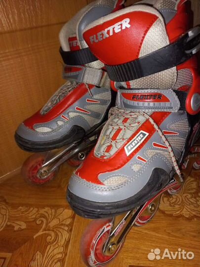 Роликовые коньки