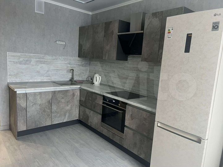 1-к. квартира, 44 м², 9/17 эт.
