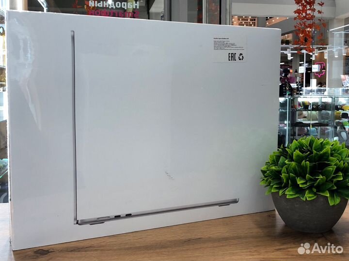 Новый MacBook Air 15-inch M2 8/256GB Silver