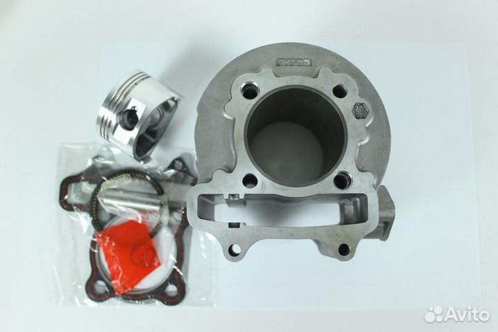 Цилиндр с поршнем мопед / скутер
