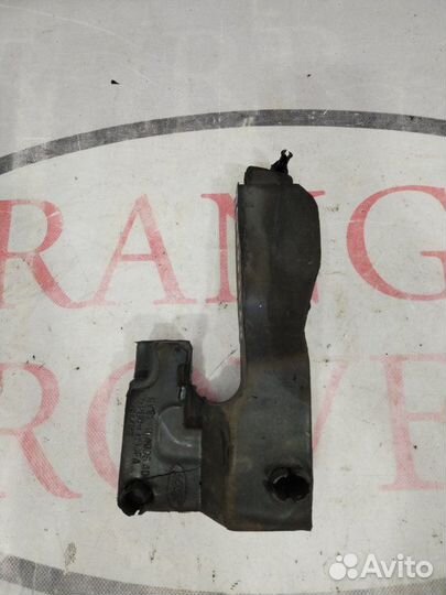 Уплотнительная резинка капота Land Rover Discovery