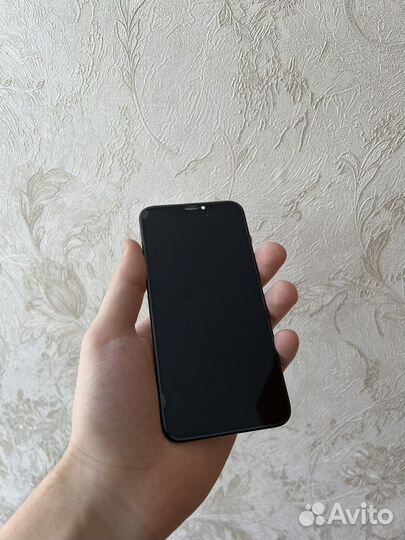 Дисплей на iPhone X