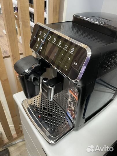 Кофемашина philips lattego