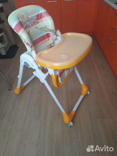 Стульчик для кормления
