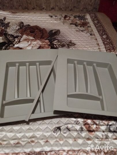 Лоток для столовых приборов