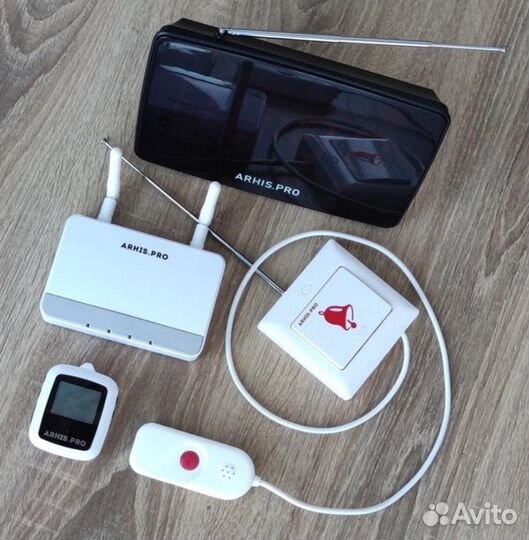 Кнопка вызова персонала, помощи больному в палату