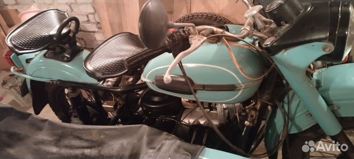 Мотоцикл Урал с коляской