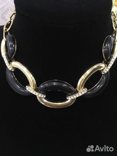 Бижутерия (колье и серьги)