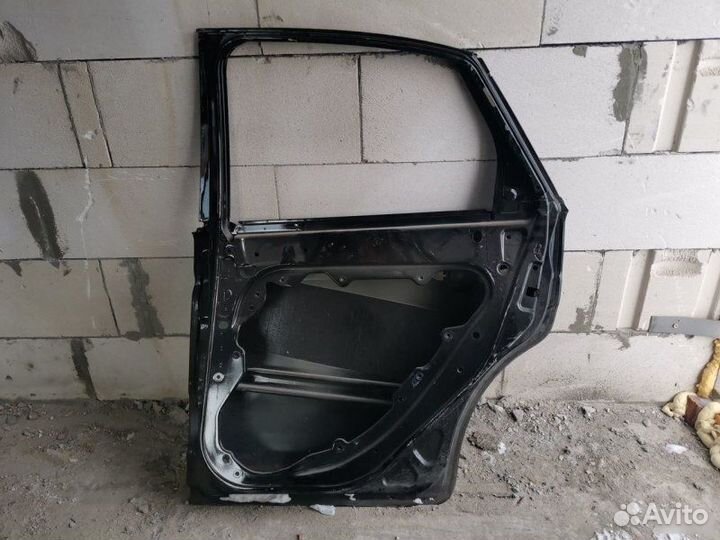 Дверь задняя правая Ford Focus 2