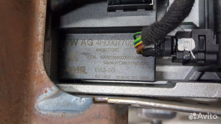 Колонка рулевая Audi A8 (D4)