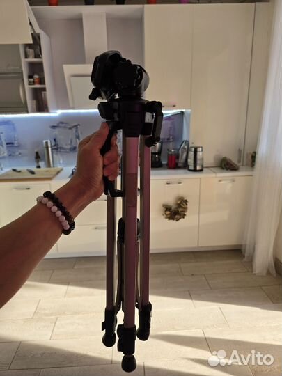 Штатив для фотоаппарата