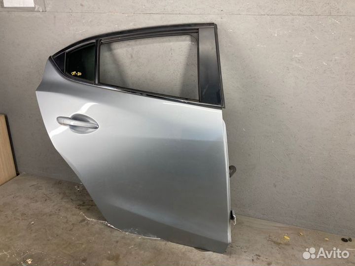 Дверь Mazda 3 BM