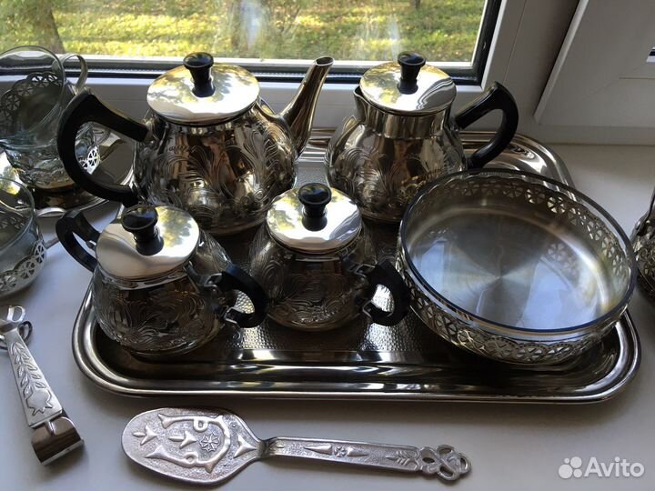 Сервиз чайно-кофейный, металлический, на 12 персон