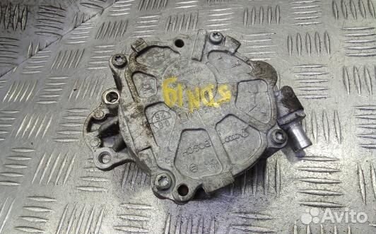Насос вакуумный audi A4 B8 (5DN19KX01)
