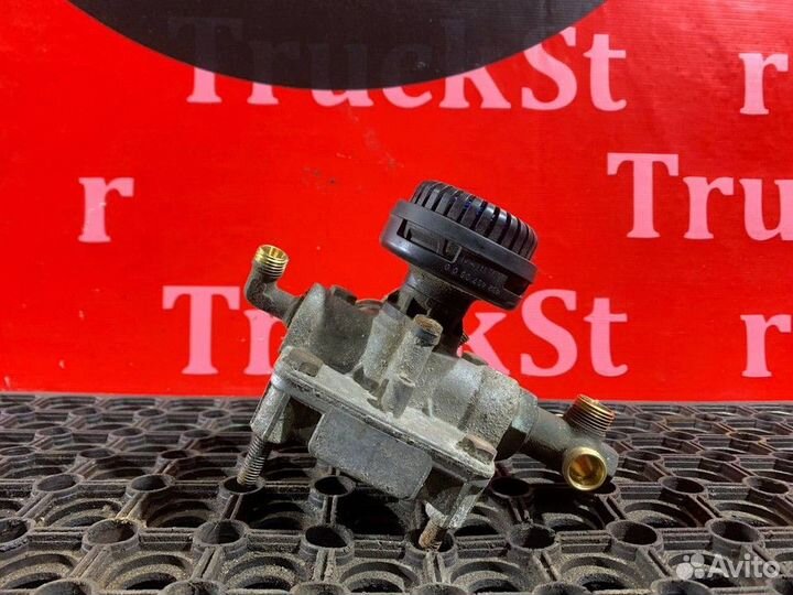 Клапан ускорительный