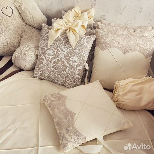 Бортики в кроватку новые