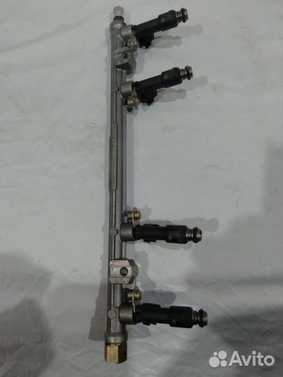 Рампа топливная 4216.1104010-14