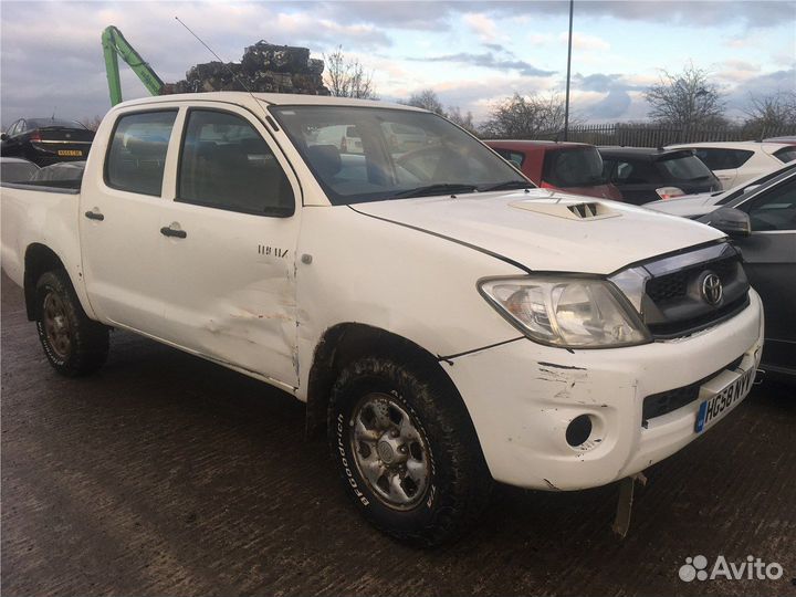 Разбор на запчасти Toyota Hilux